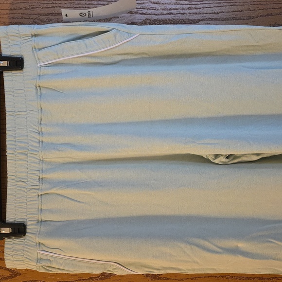 Mono B Light Green Sweatpants Relaxed Fit Joggers Soft And Lightweight. - Picture 2 of 4